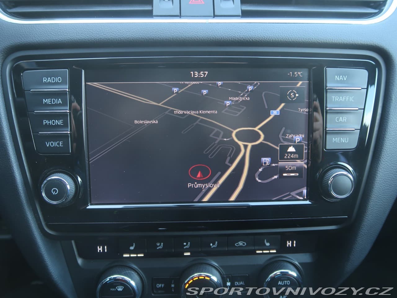 2014 Škoda Octavia - 13