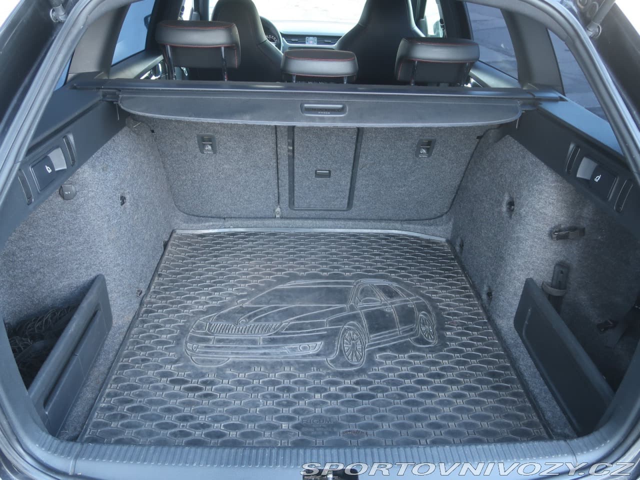 2014 Škoda Octavia - 14