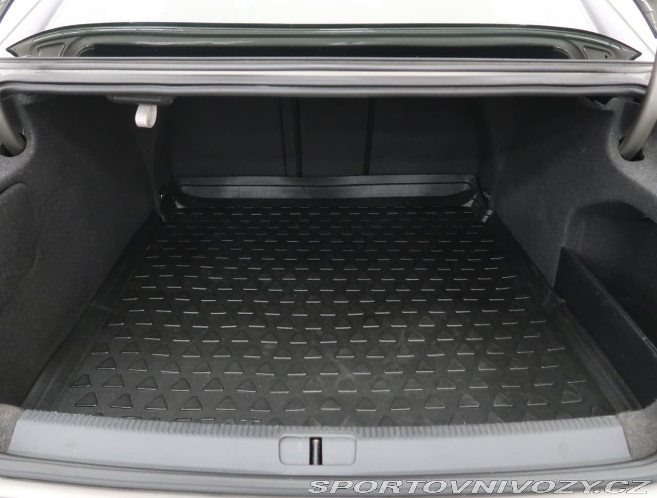 2011 Volkswagen Passat Cc - 14