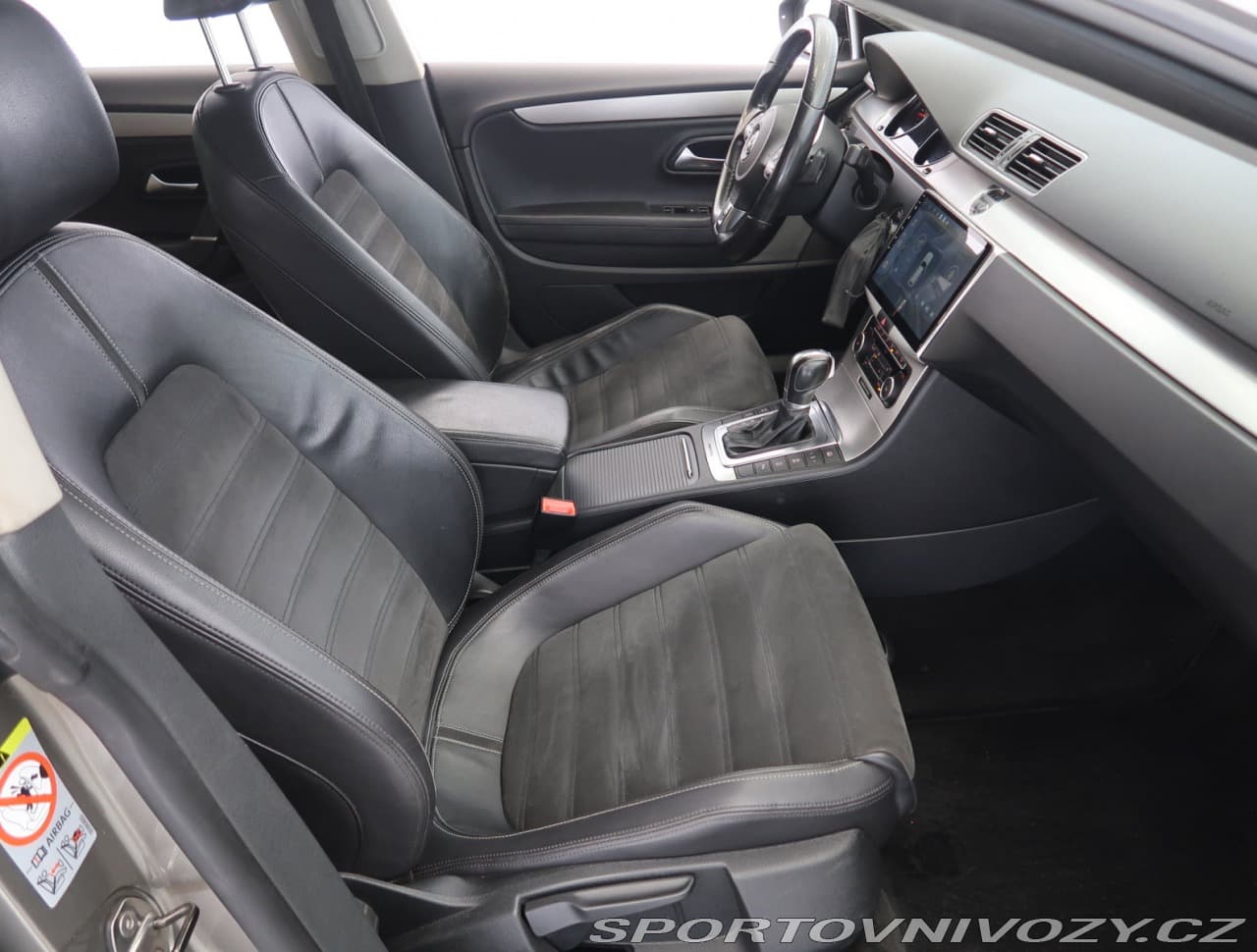 2011 Volkswagen Passat Cc - 9