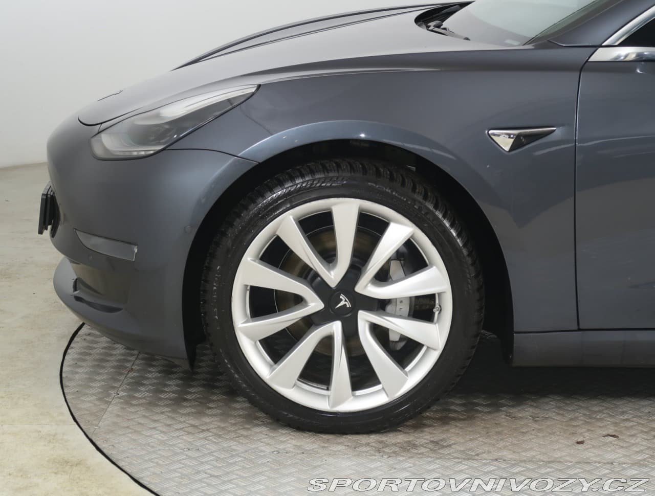 2019 Tesla Model 3 - 15