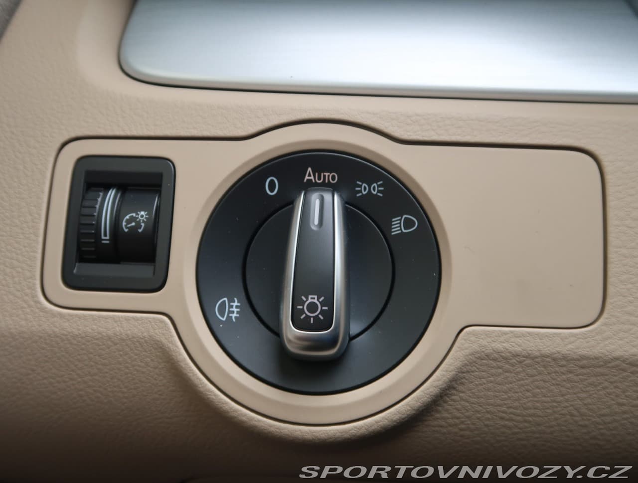 2013 Volkswagen Cc - 17