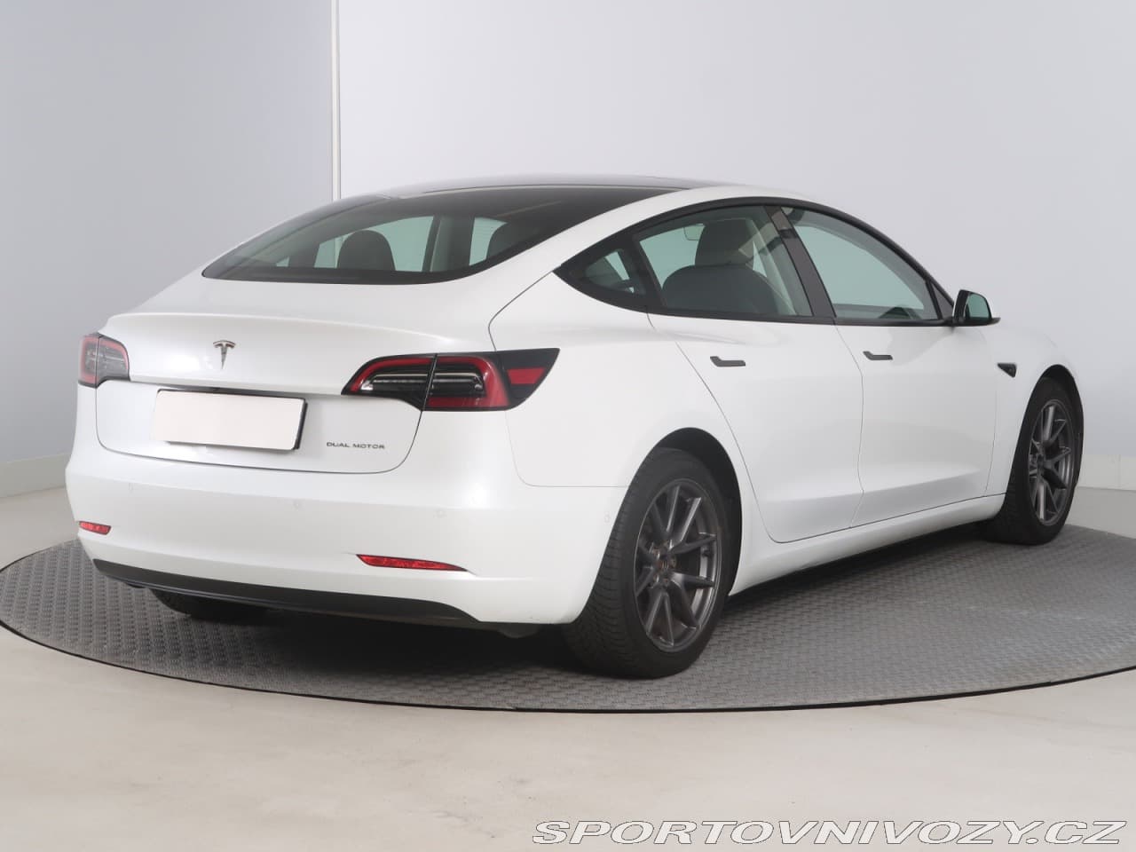 2021 Tesla Model 3 - 5