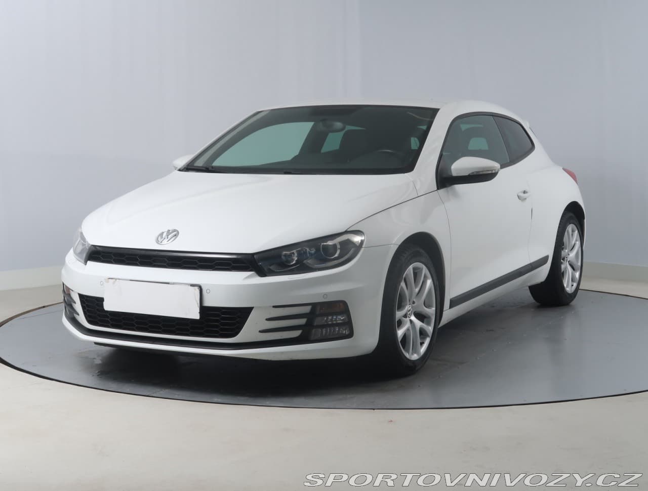 2015 Volkswagen Scirocco - 2