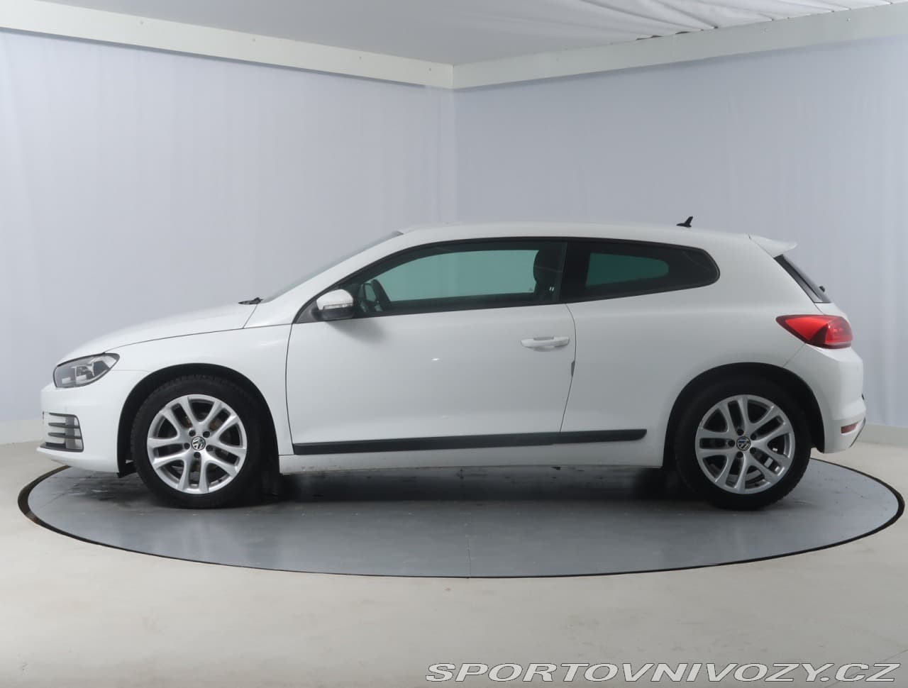 2015 Volkswagen Scirocco - 3