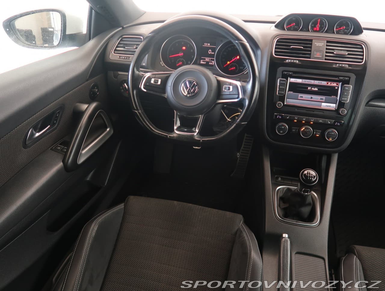 2015 Volkswagen Scirocco - 7