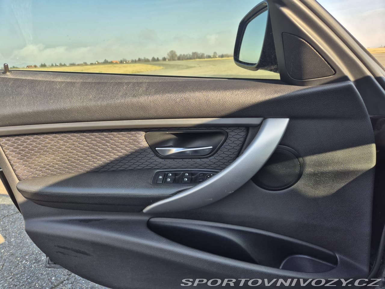2012 BMW 3-SERIES - 18