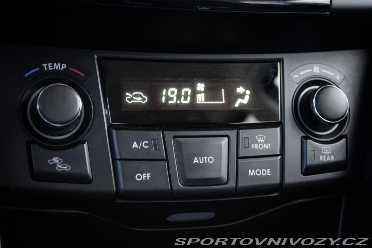 2015 Suzuki SWIFT - 17