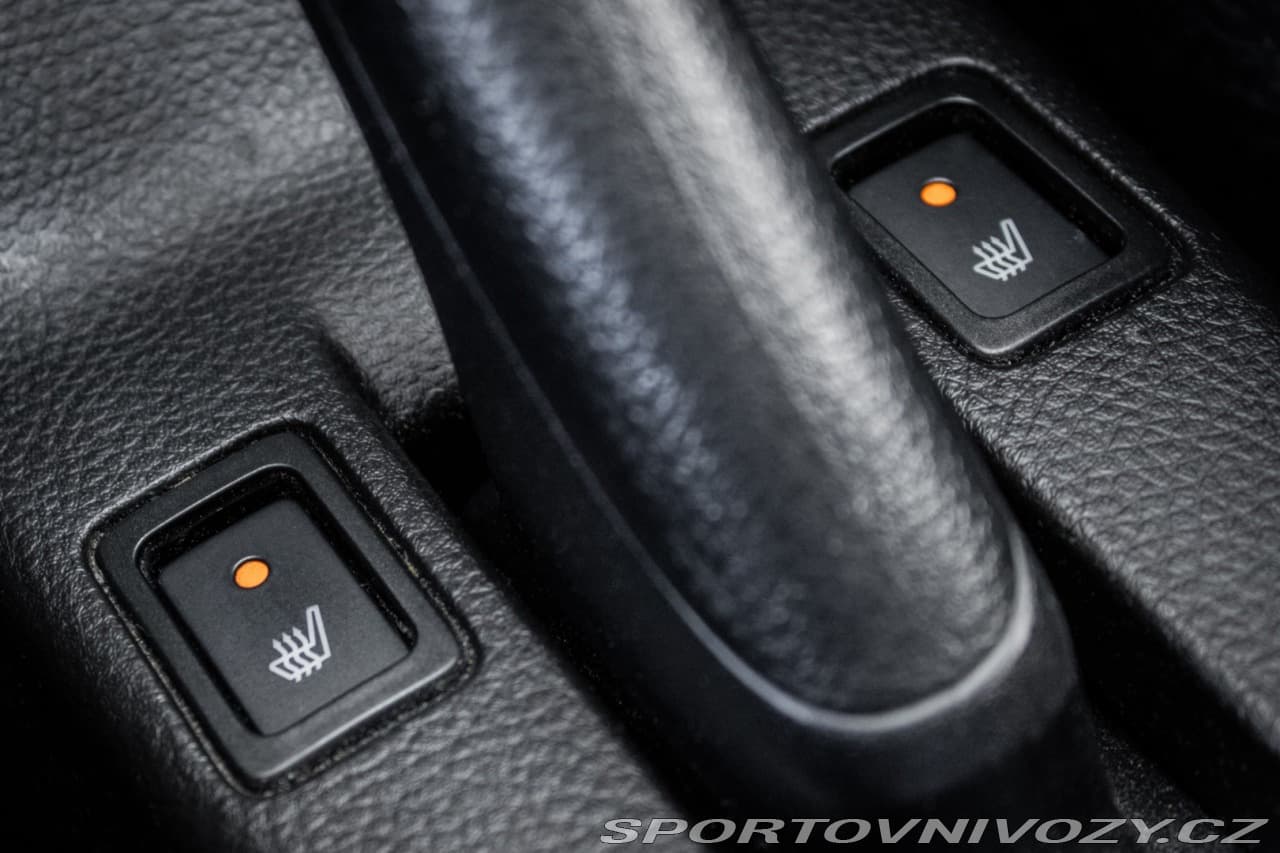 2015 Suzuki SWIFT - 19