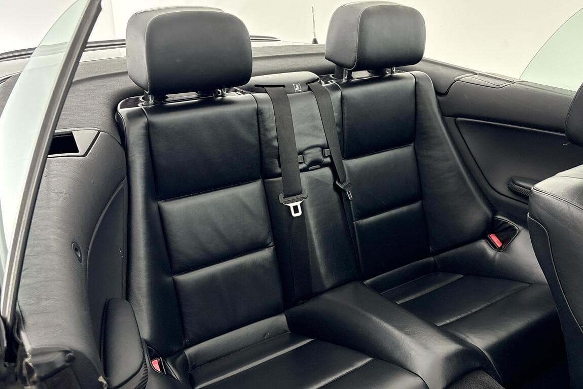 2003 BMW M3 - 12