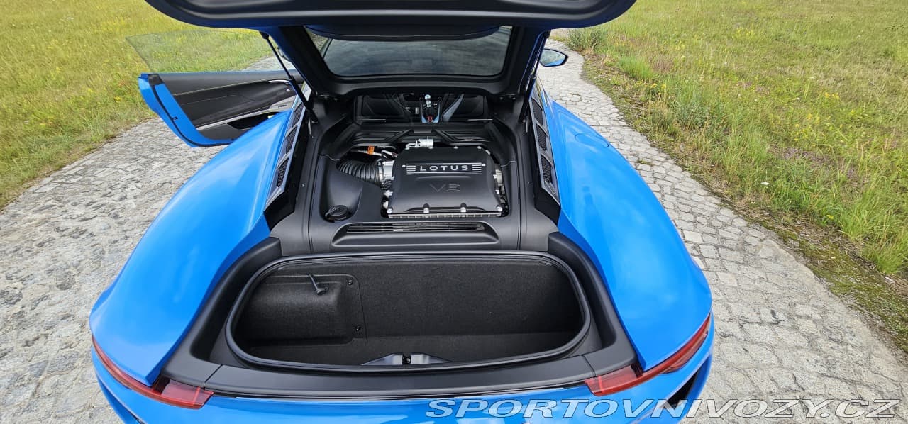 2022 Lotus Emira - 12