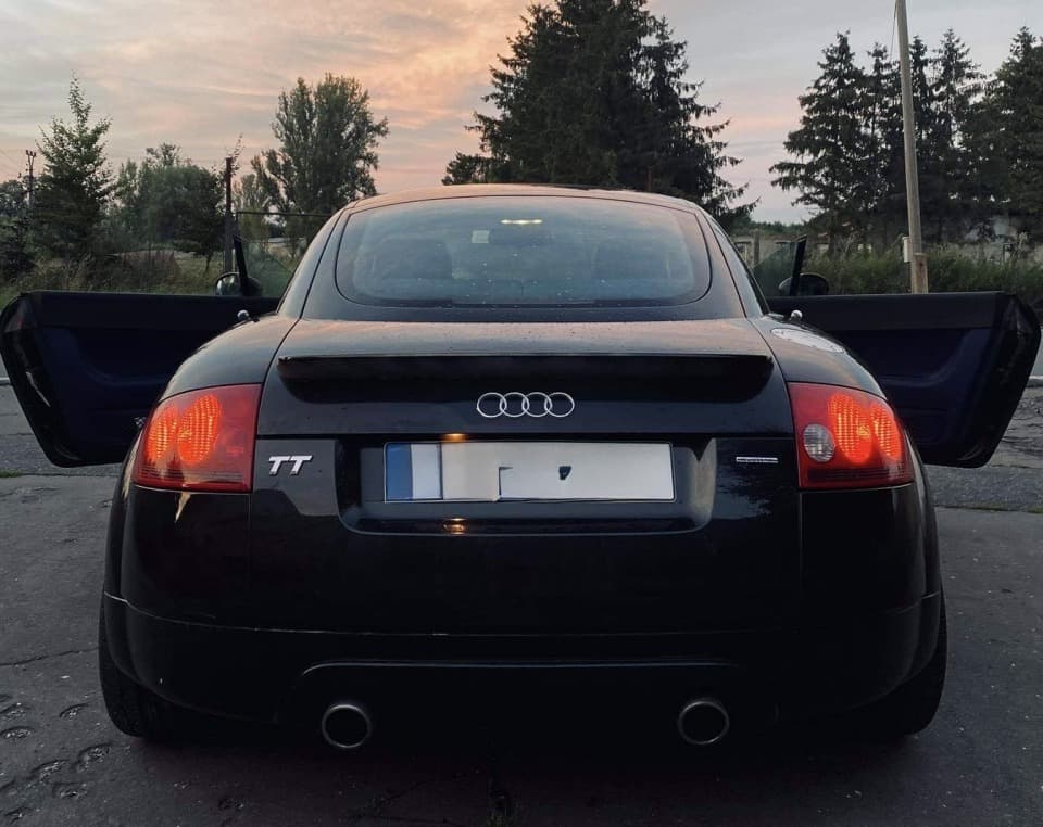 1999 Audi TT - 6