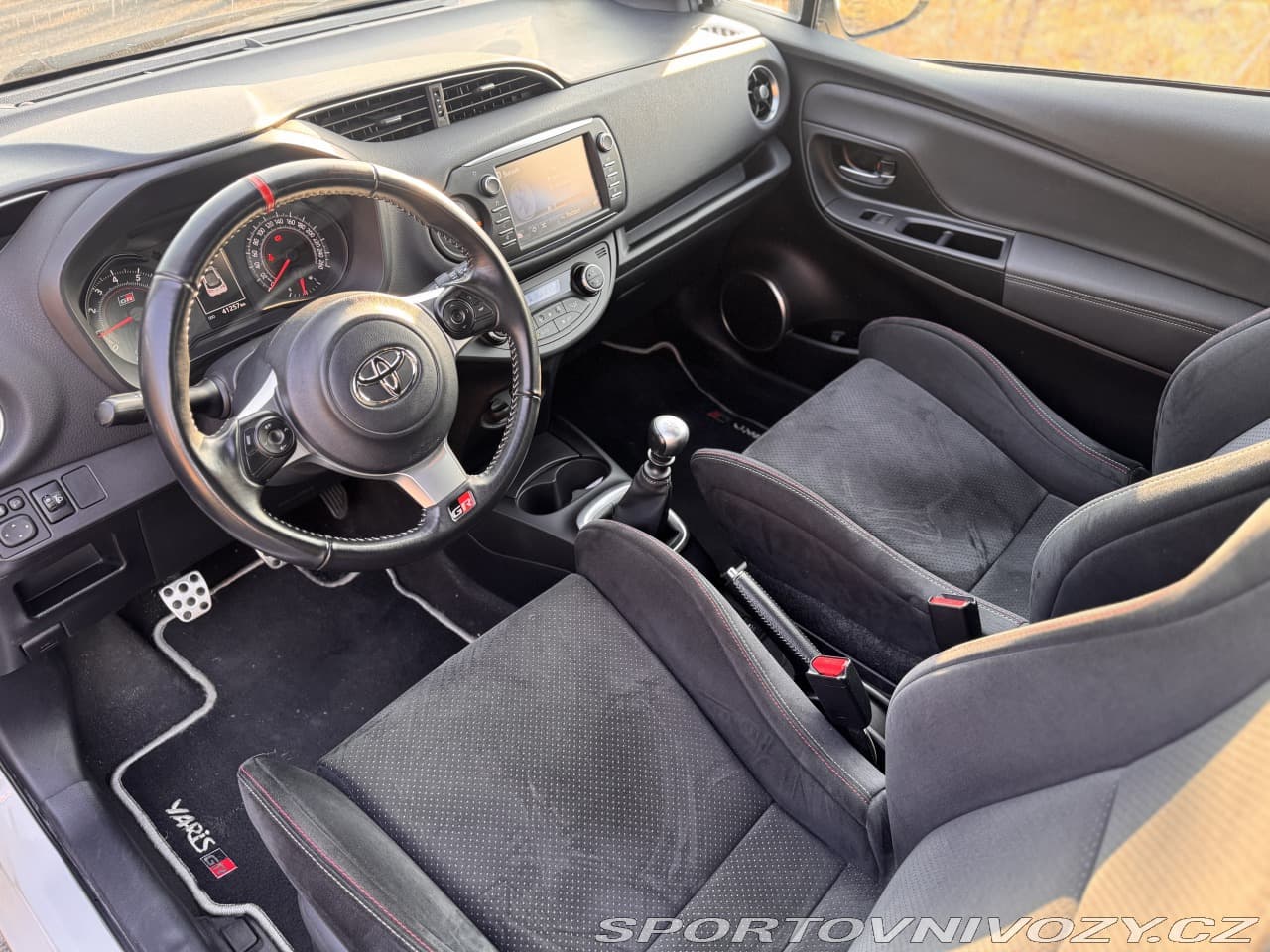 2018 Toyota Yaris - 6