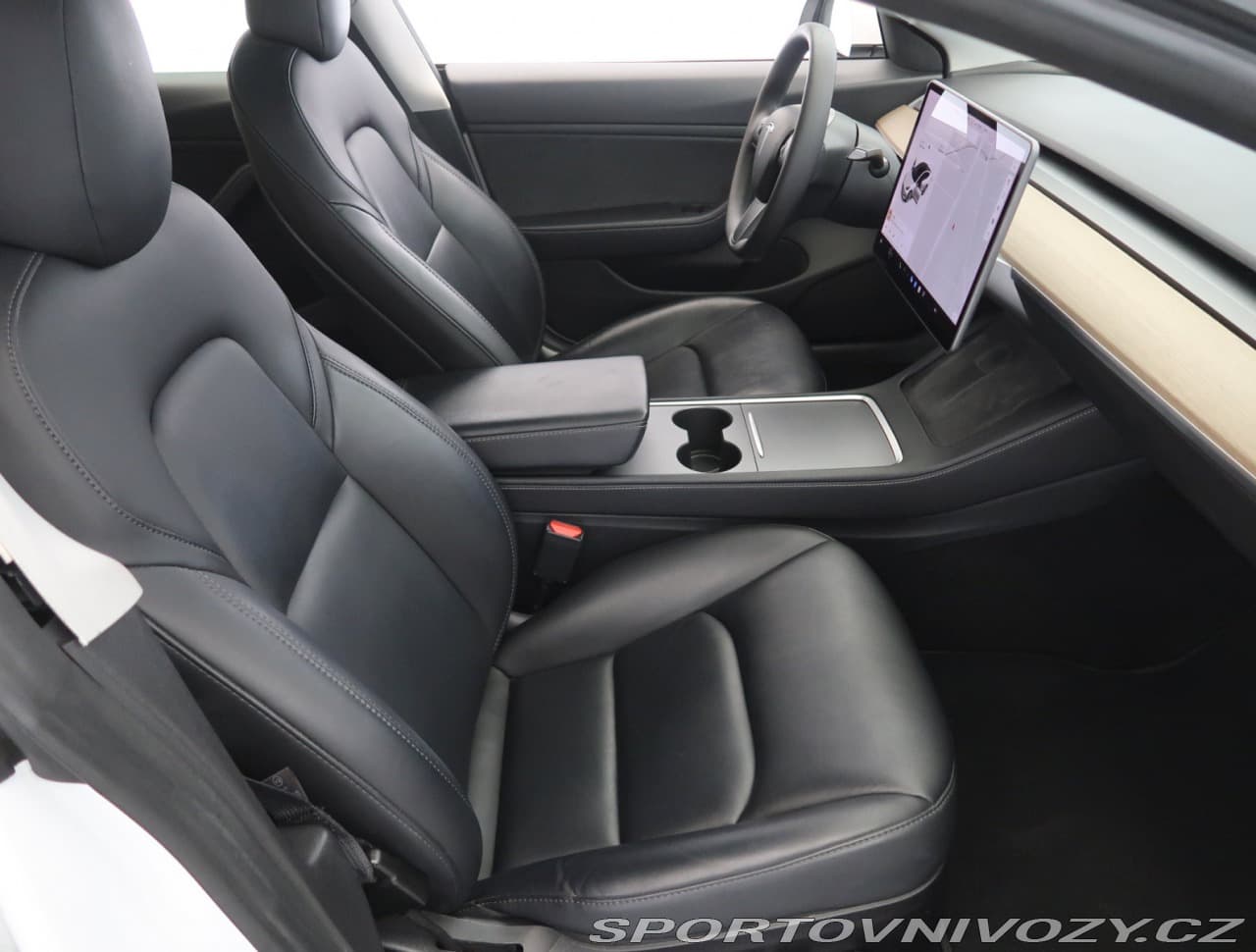 2020 Tesla Model 3 - 9