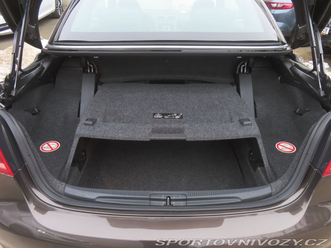 2011 Volkswagen Eos - 40