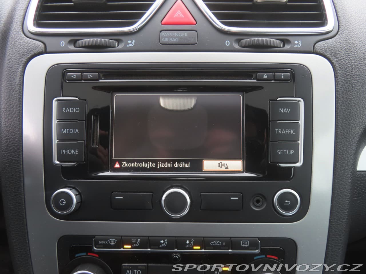 2011 Volkswagen Eos - 49