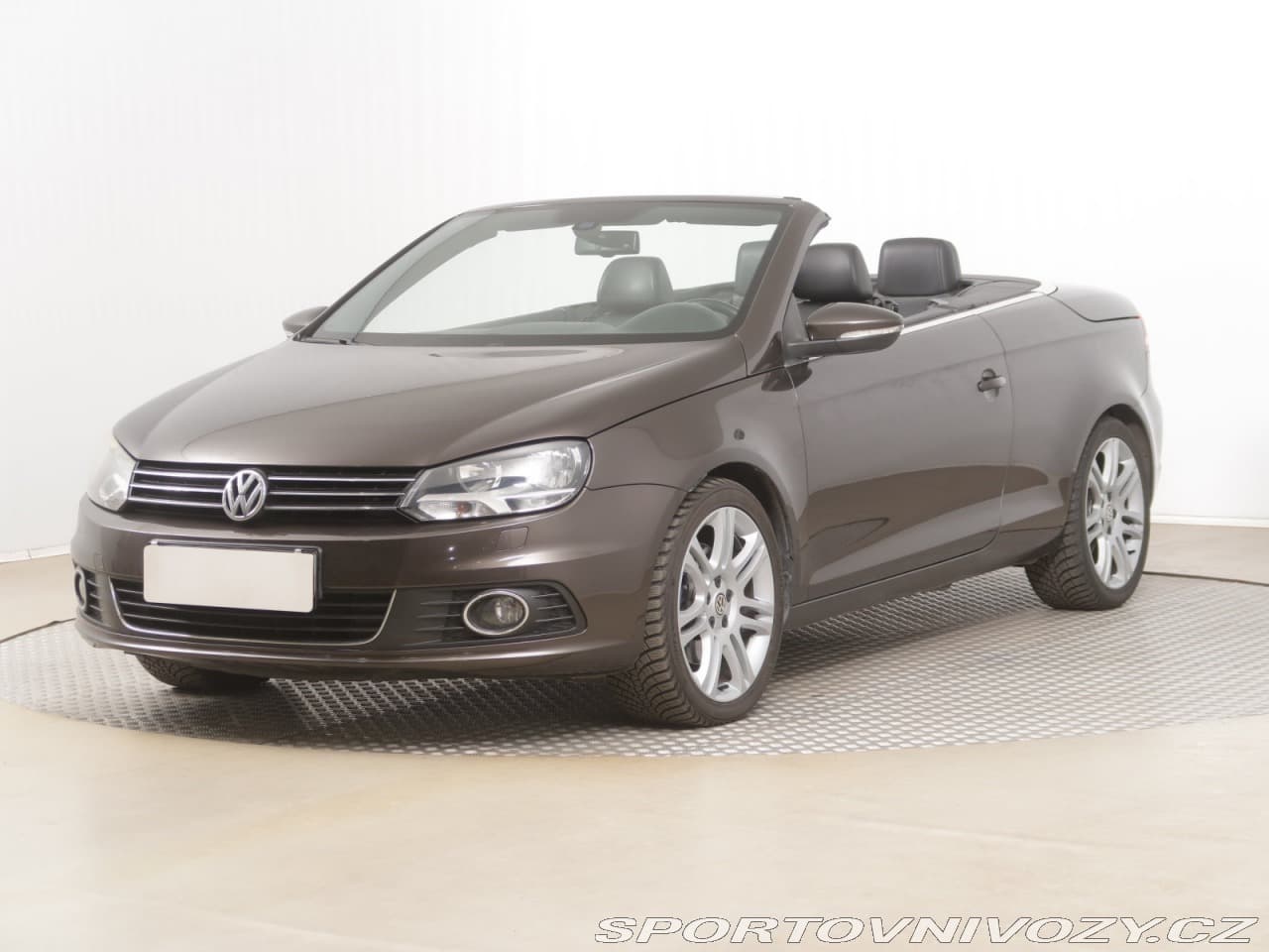 2011 Volkswagen Eos - 4