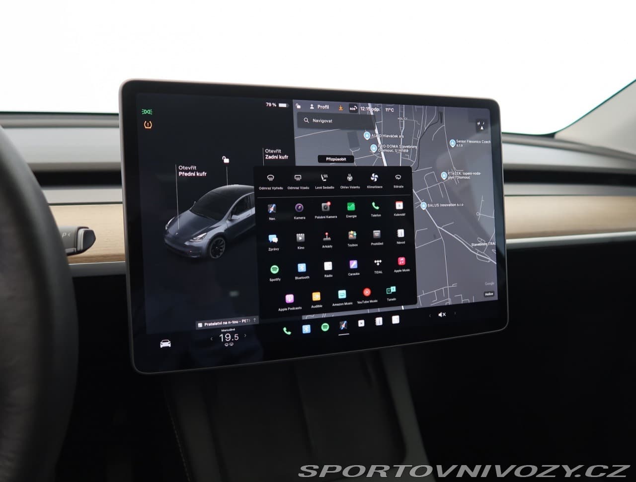 2021 Tesla Model Y - 17