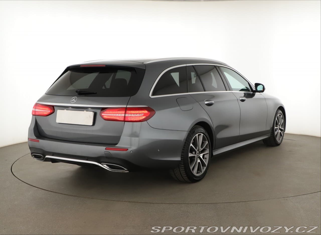 2018 Mercedes-Benz E-Class - 5