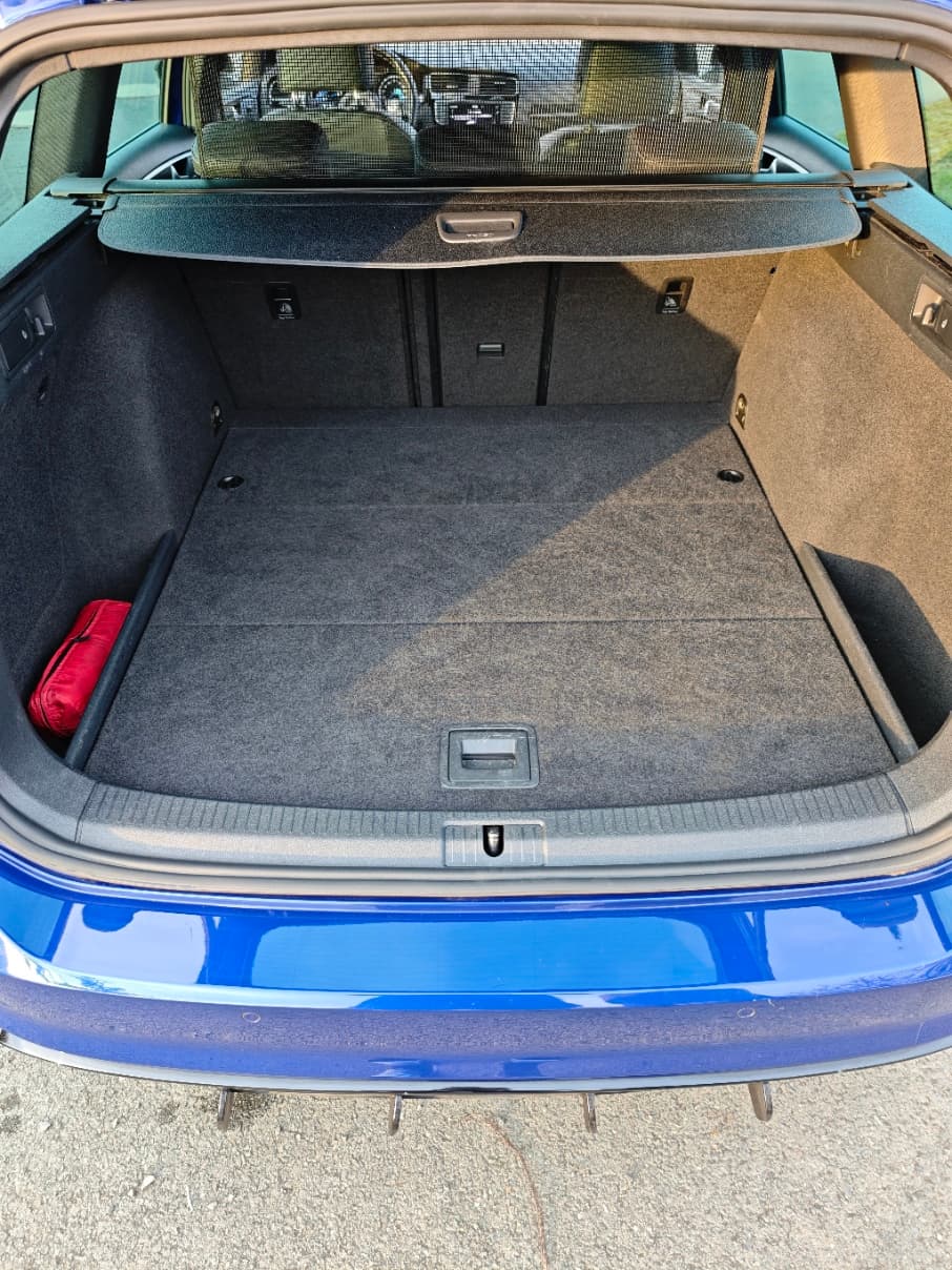 2016 Volkswagen Golf - 17