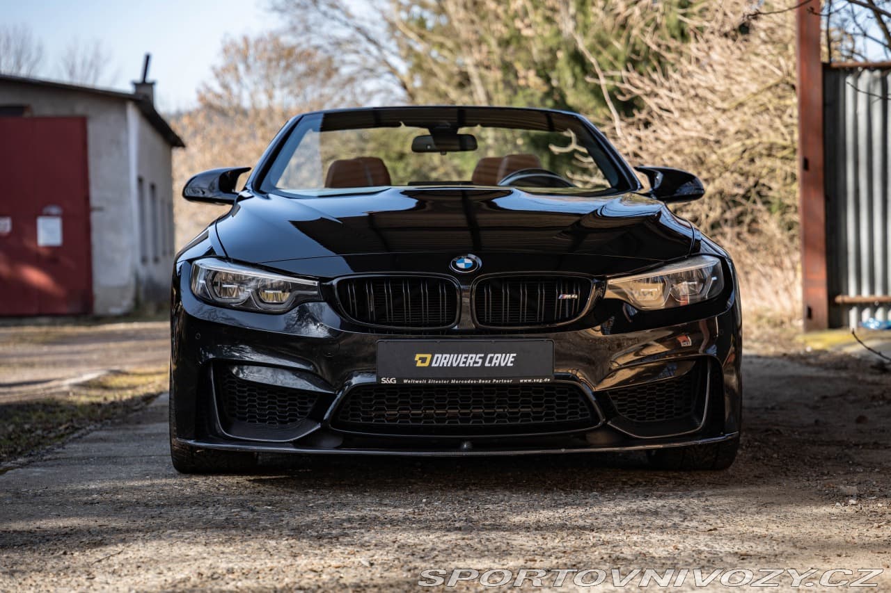 2017 BMW M4 - 13