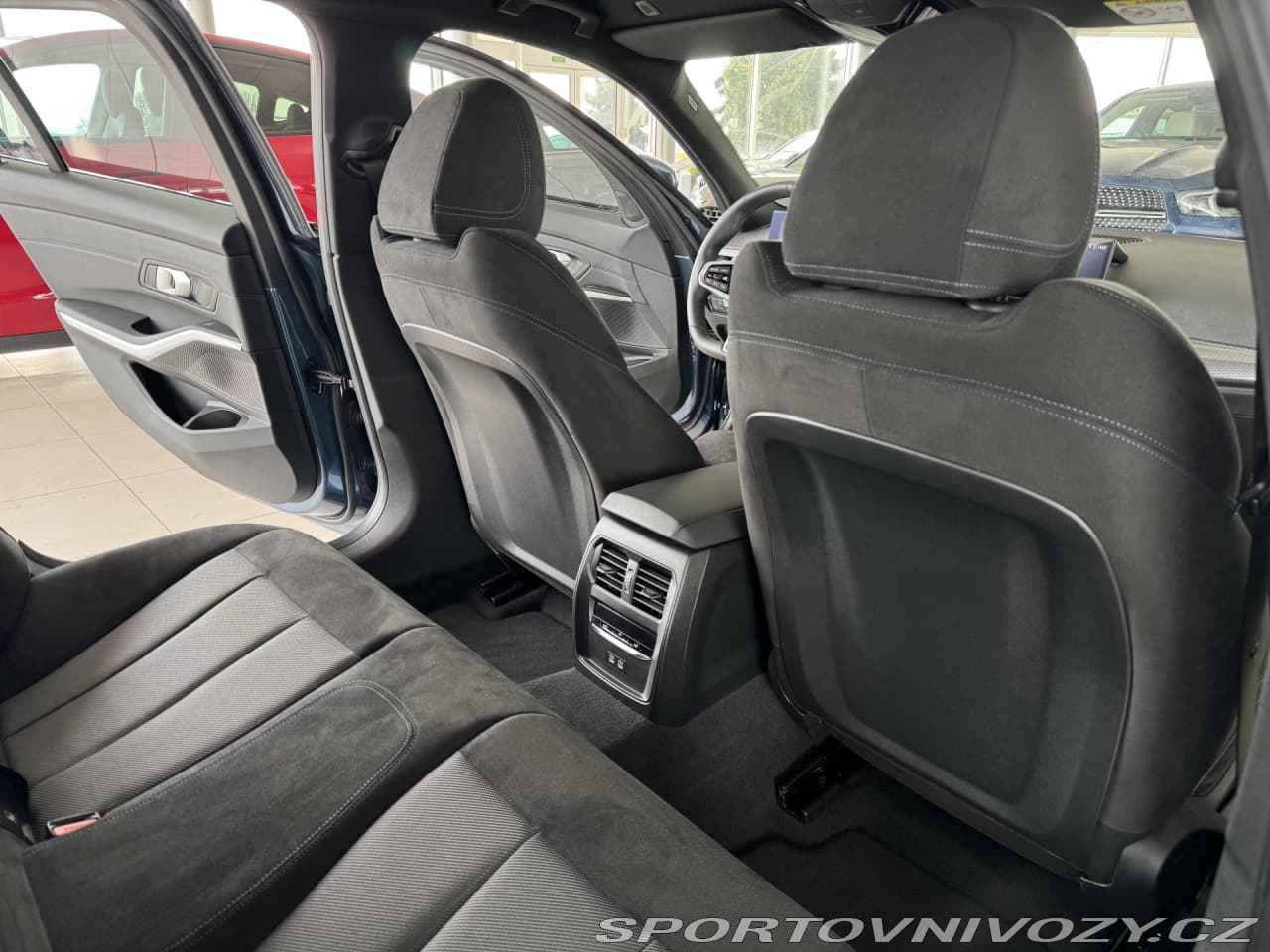 2025 BMW 3-Series - 16