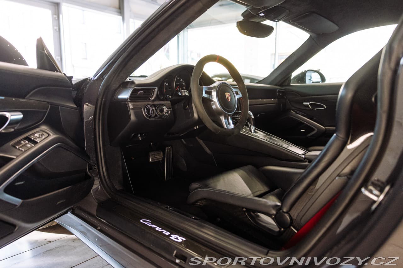 2014 Porsche 911 - 12