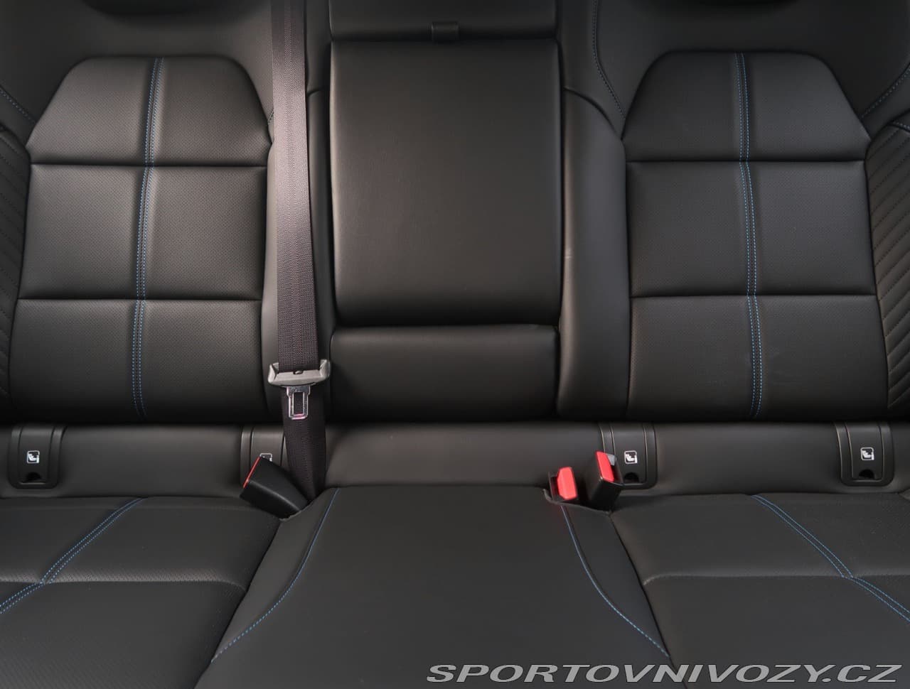 2025 Renault Ostatní - 10