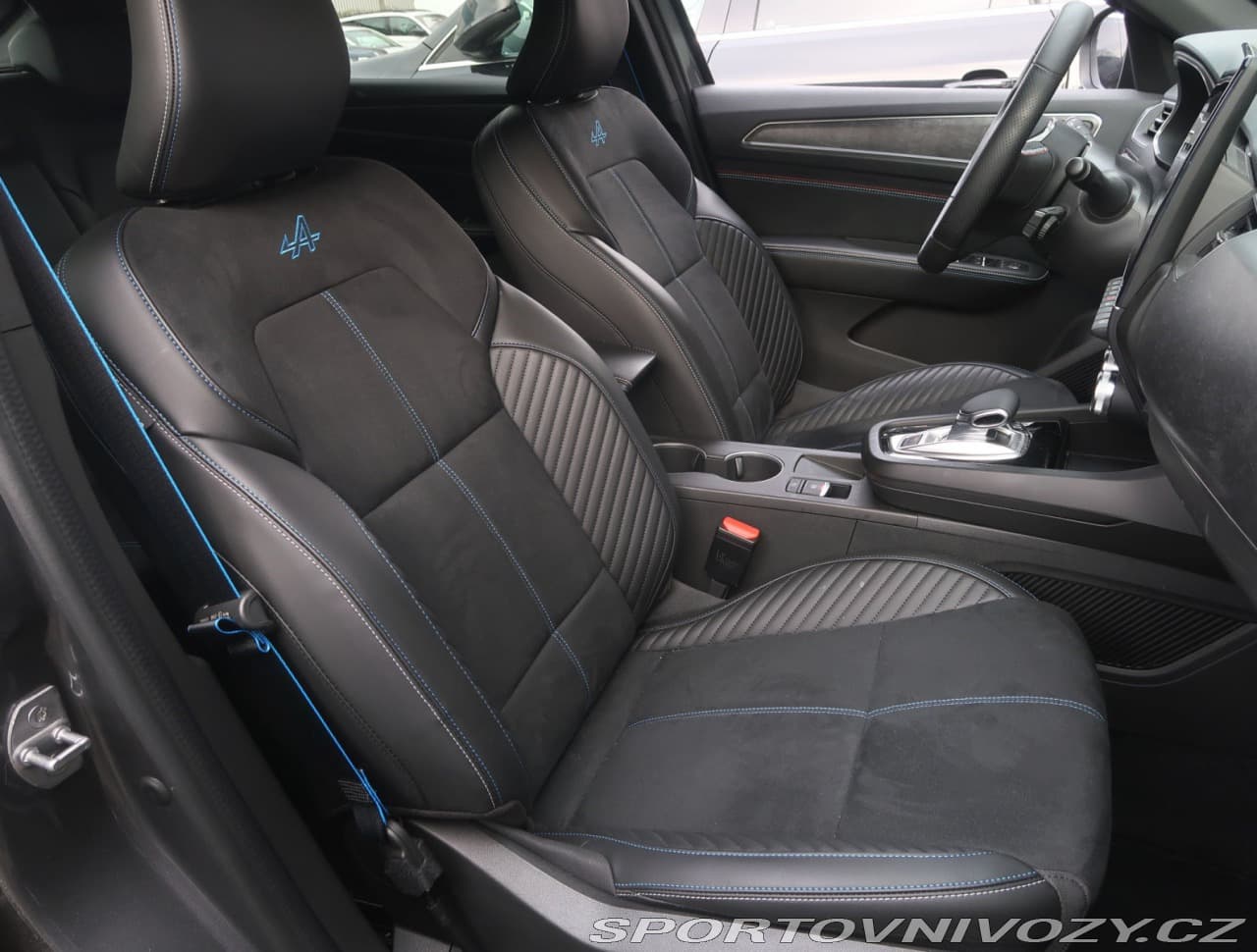 2025 Renault Ostatní - 9