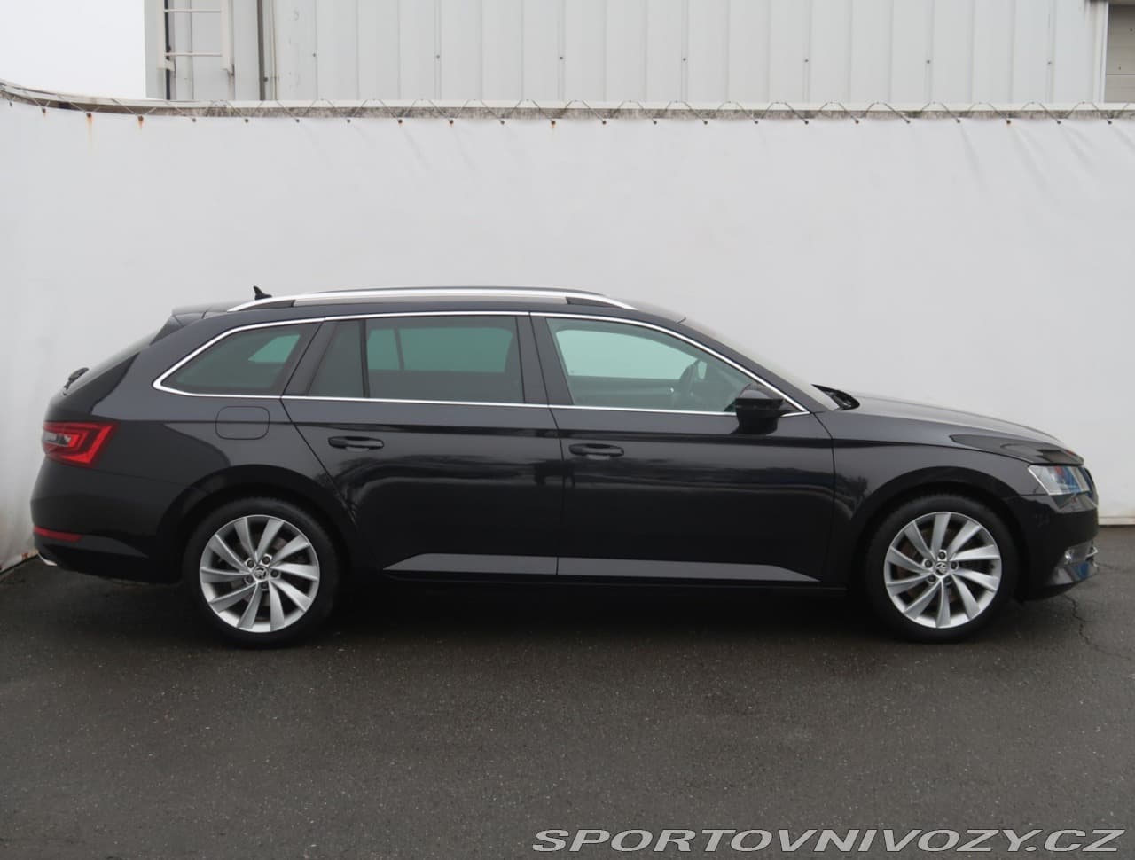 2016 Škoda Superb - 6