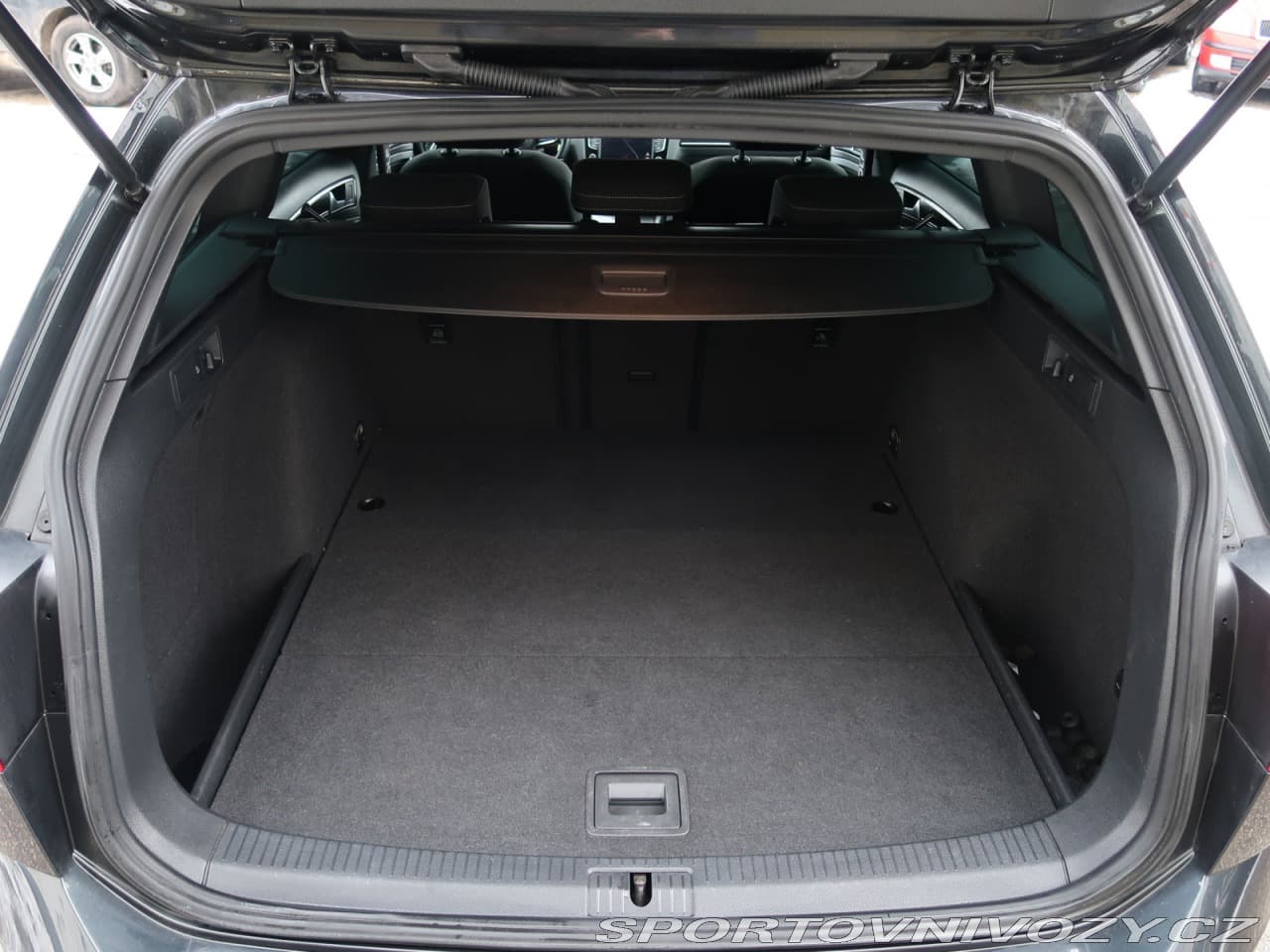 2015 Volkswagen Golf - 14