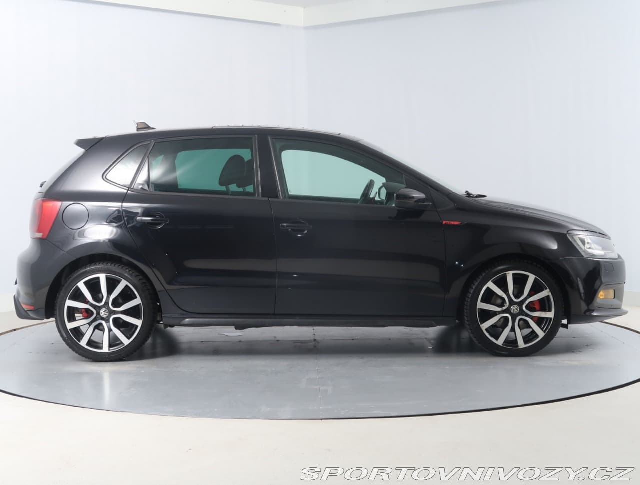 2012 Volkswagen Polo - 6
