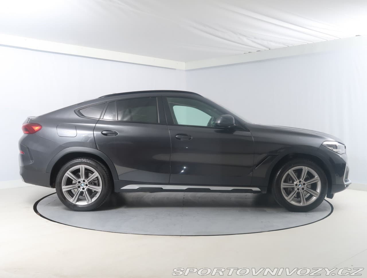 2021 BMW X6 - 6