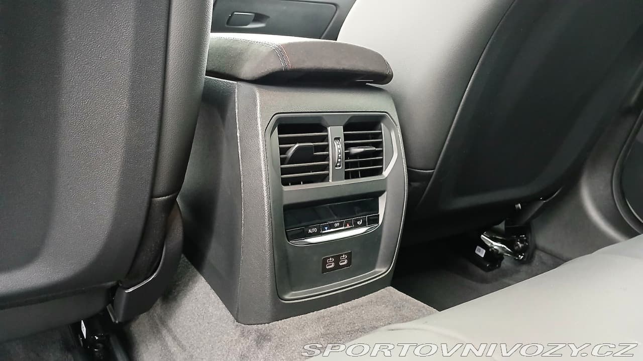 2026 BMW 3-Series - 12