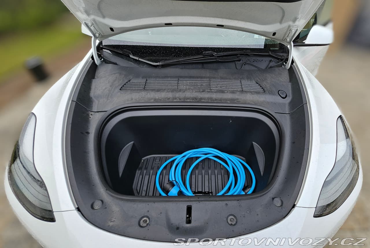 2023 Tesla Model Y - 19