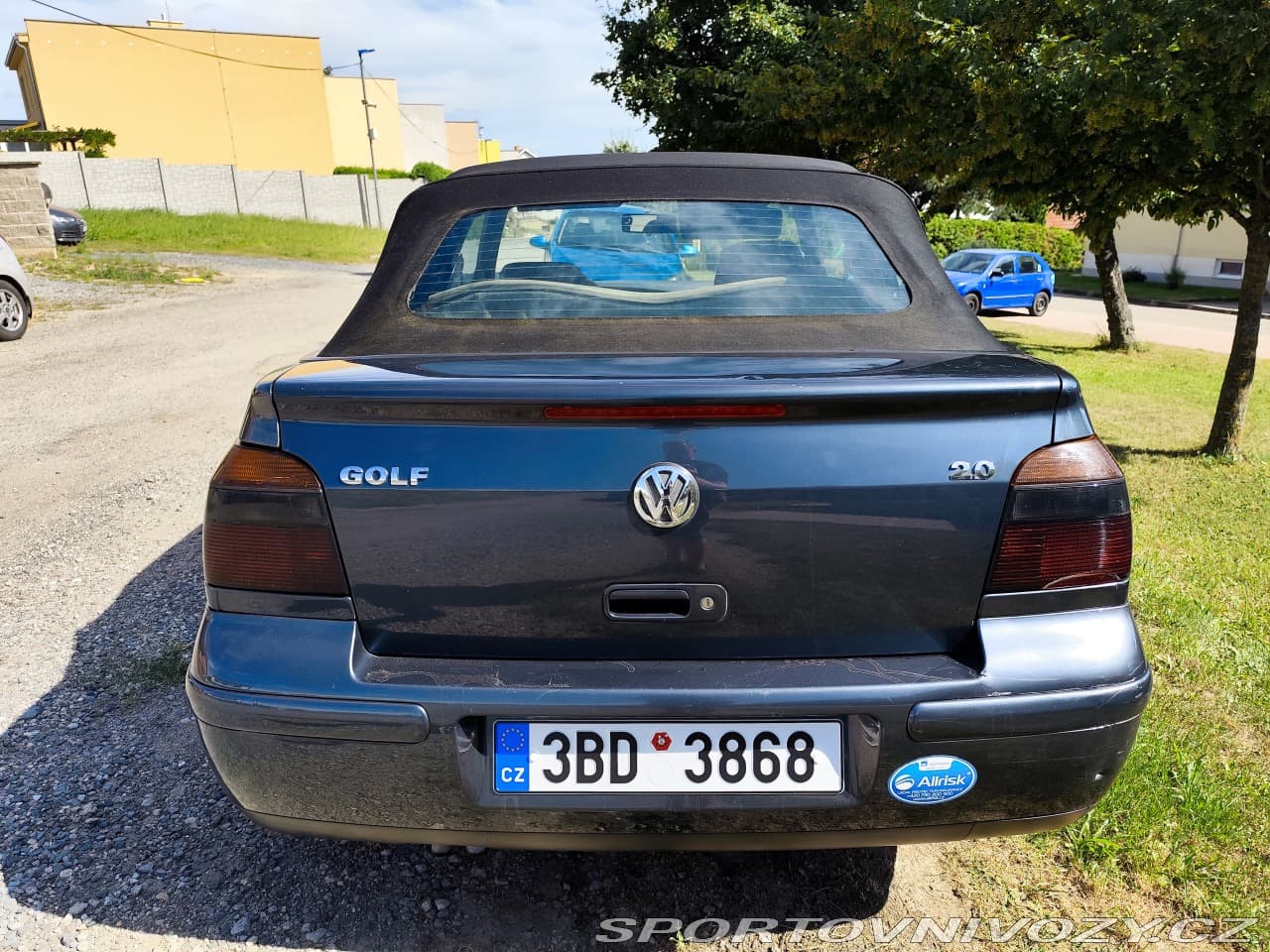 2001 Volkswagen Golf - 12