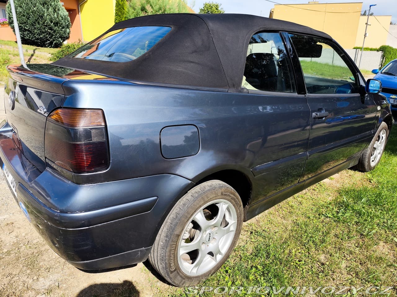 2001 Volkswagen Golf - 9