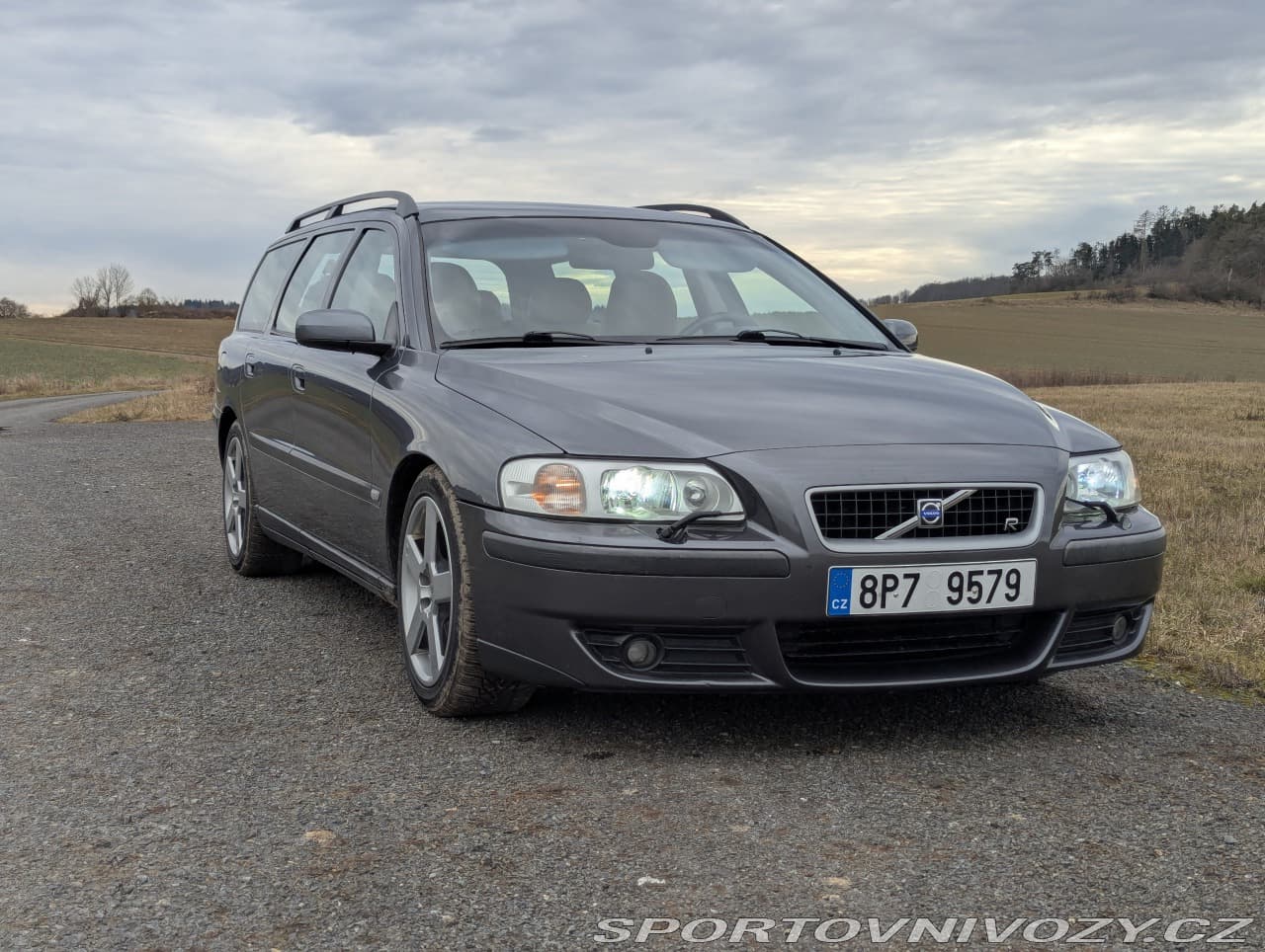 2004 Volvo V70 - 10