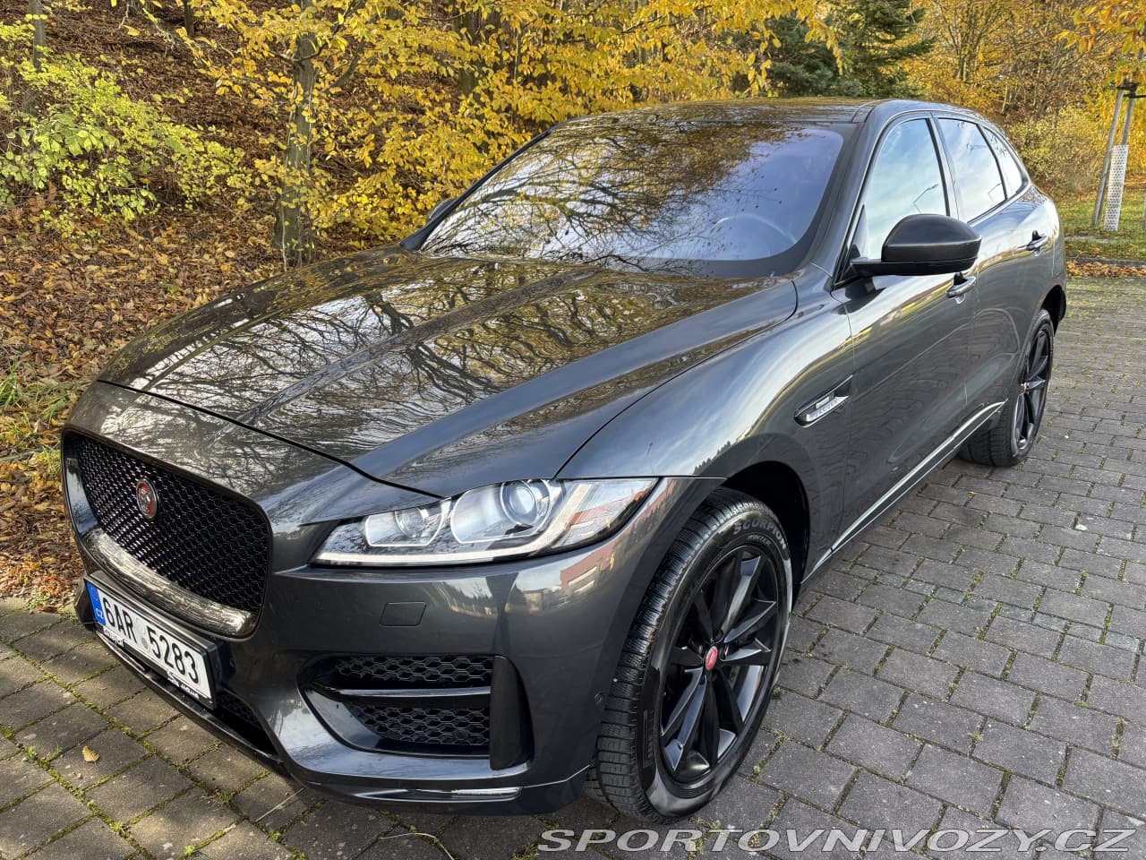 Jaguar F-Pace 3.0 250 kW AWD R-SPORT