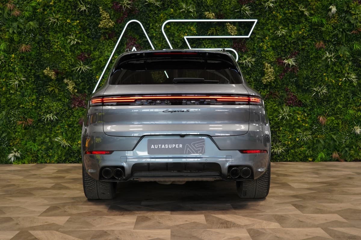 2026 Porsche Cayenne - 6