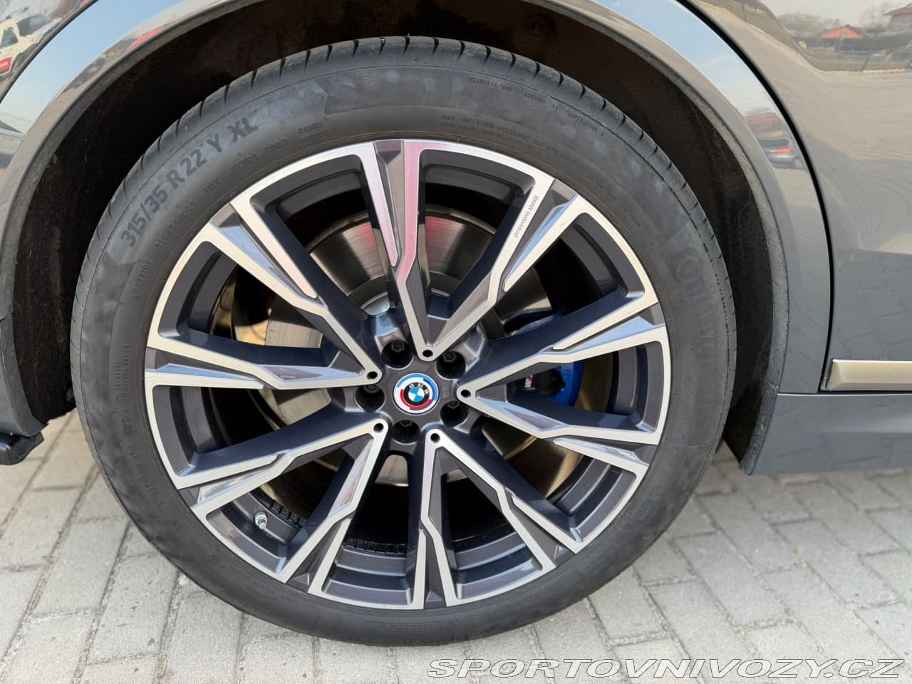 2022 BMW X7 - 7