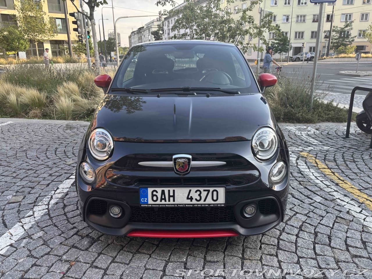 2017 Abarth 500 - 10