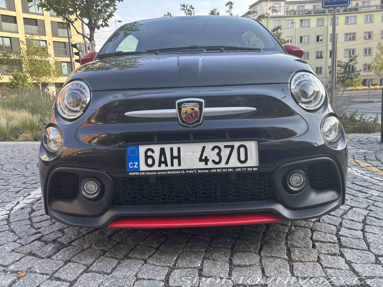 2017 Abarth 500 - 11