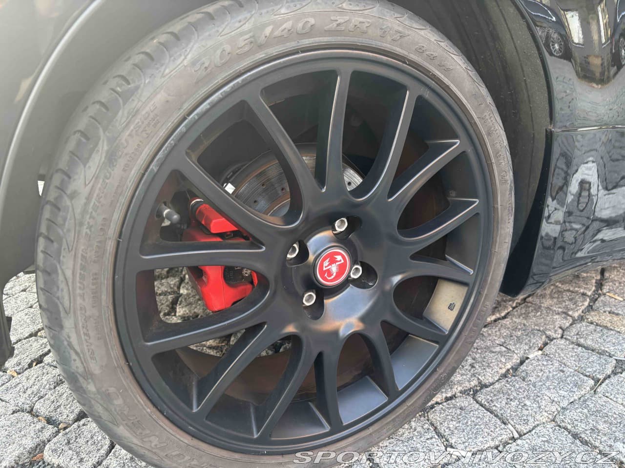 2017 Abarth 500 - 14