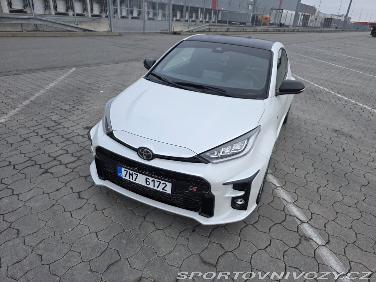 2022 Toyota Yaris - 5