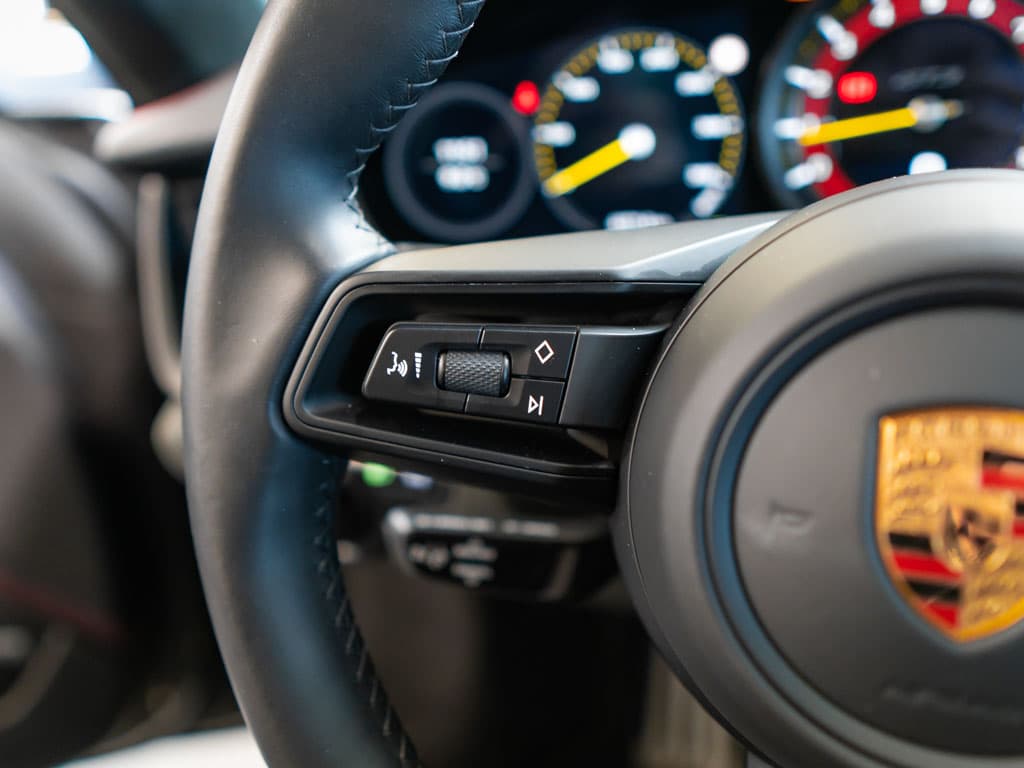 2024 Porsche 911 - 15