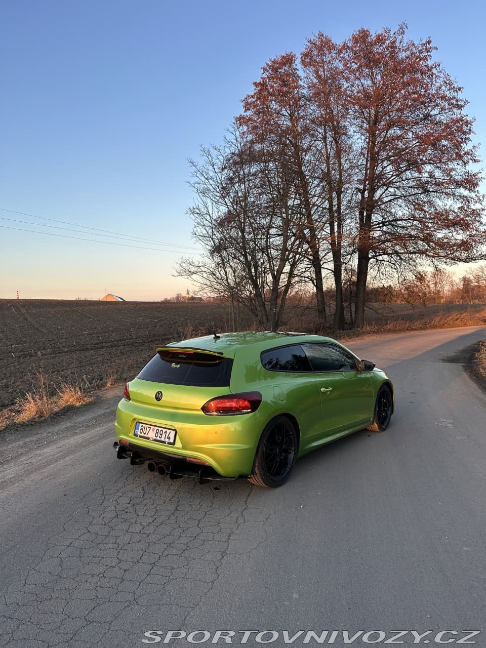 2011 Volkswagen Scirocco - 3