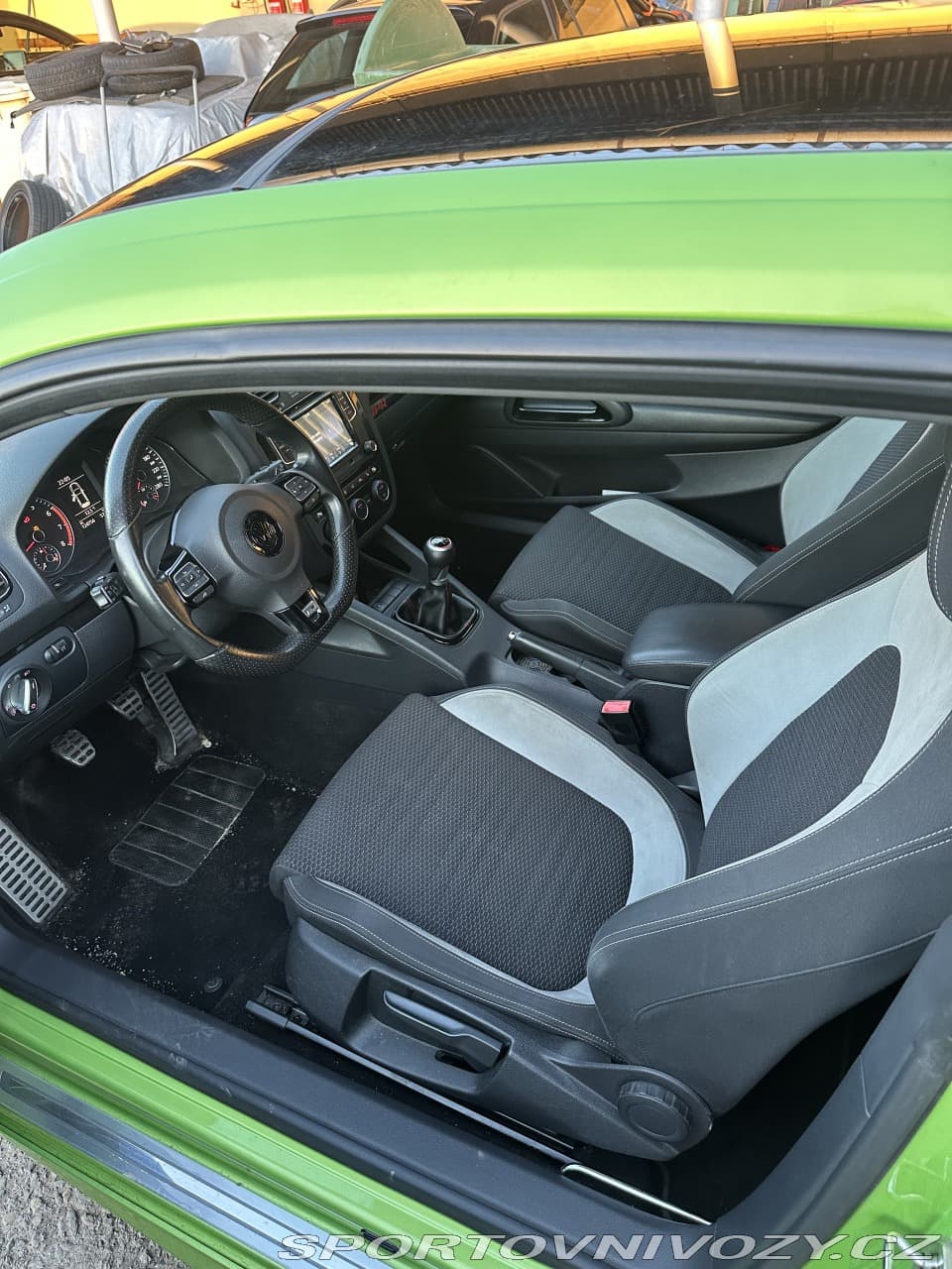 2011 Volkswagen Scirocco - 6