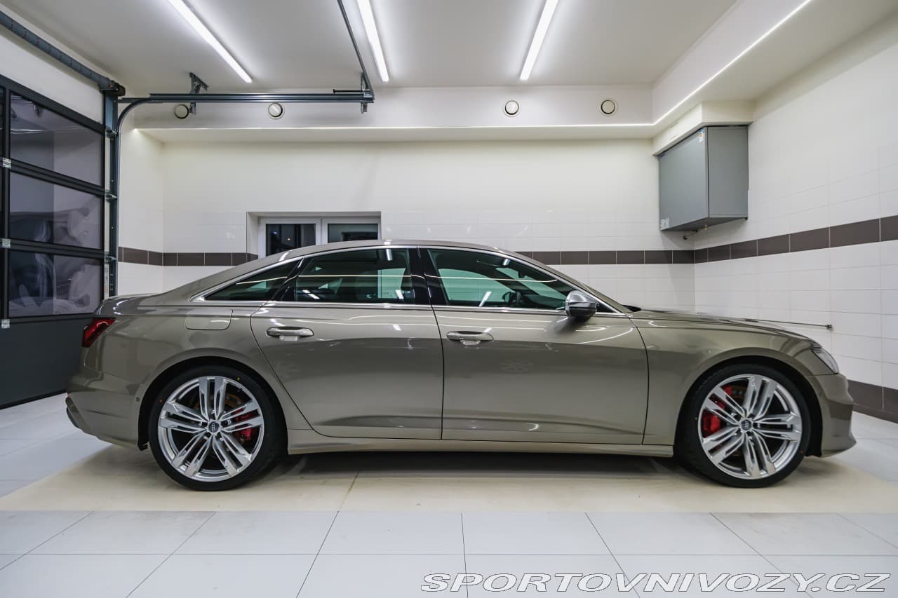 2020 Audi S6 - 11