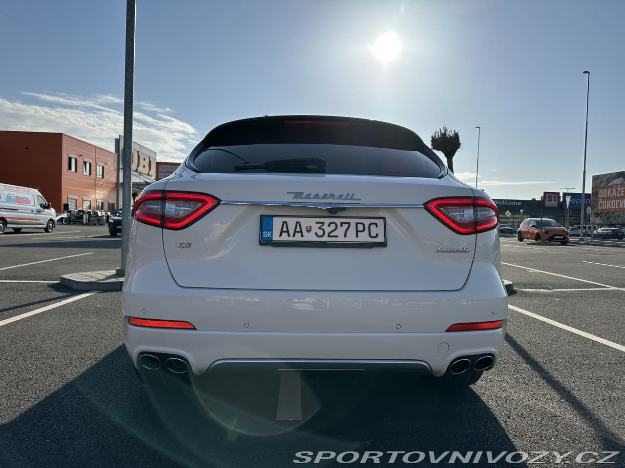 2017 Maserati Levante - 17